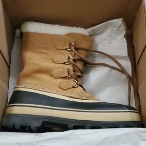 Sorel Caribou Women's boots